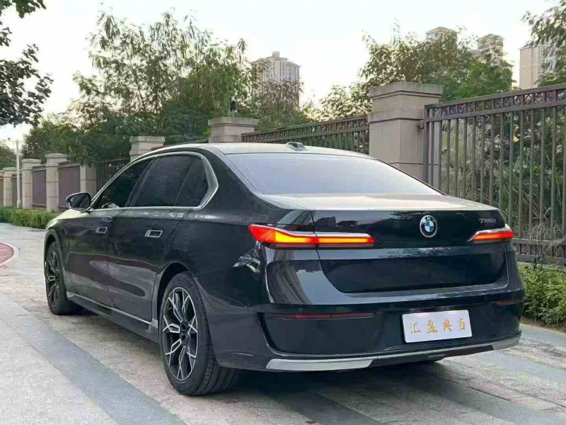龙岩23年宝马7系4