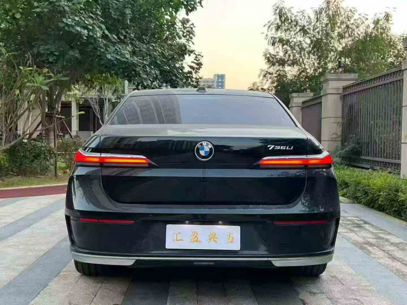 龙岩23年宝马7系5