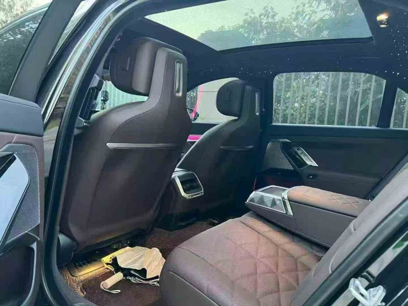 龙岩23年宝马7系9