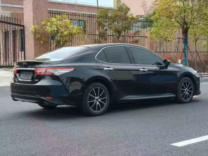 三明19年丰田凯美瑞8