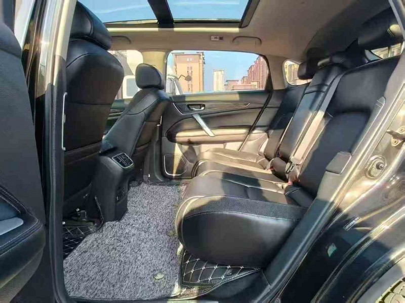 漳州17年本田冠道7