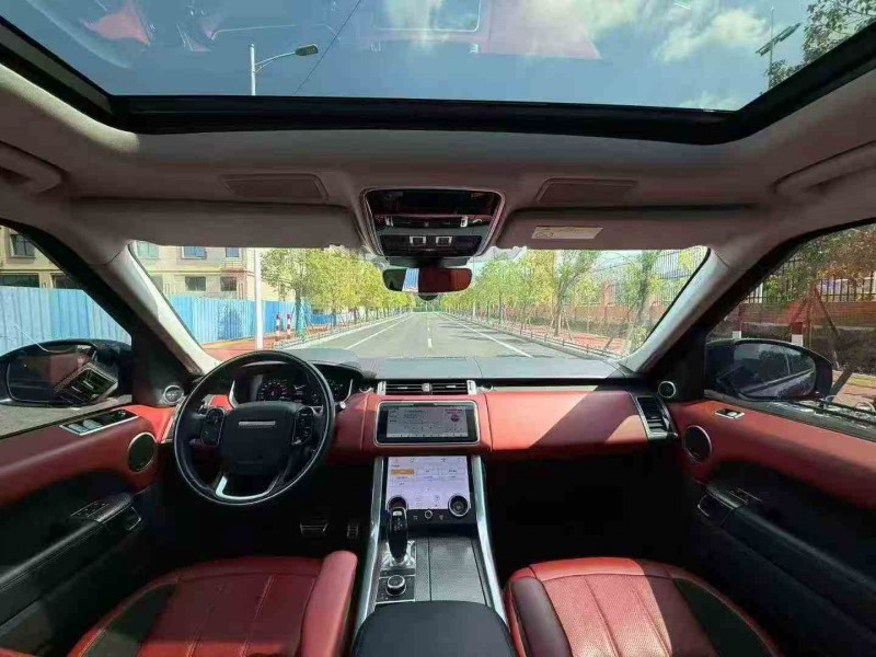 龙岩21年路虎揽胜运动4