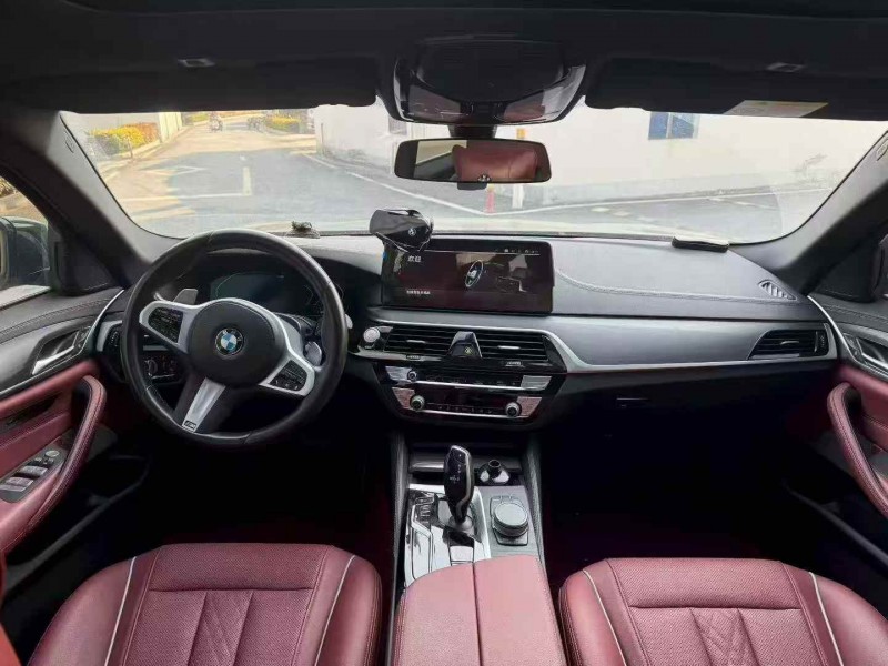 潍坊22年宝马5系3