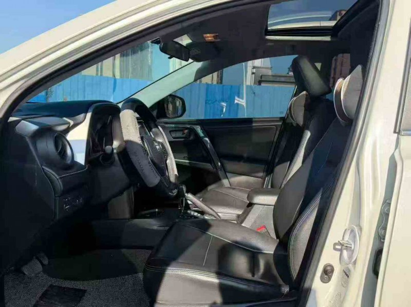 南平17年丰田RAV4荣放5