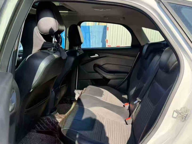 漳州17年福特福克斯7