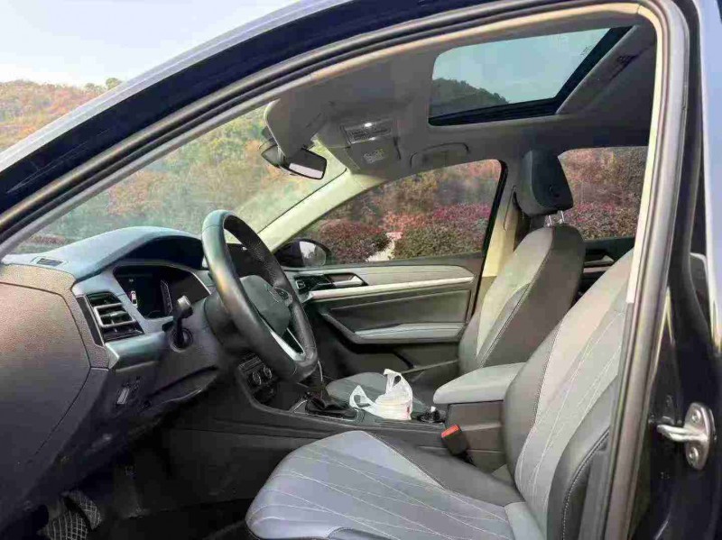 衢州22年大众朗逸4