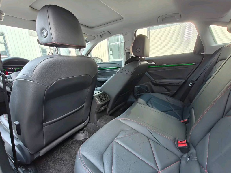 黄山24年大众朗逸5