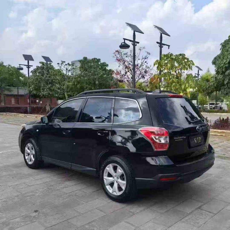 昭通13年斯巴鲁森林人8