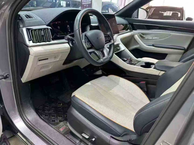 思茅24年比亚迪宋4