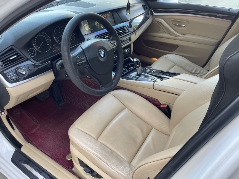 济宁13年宝马5系4