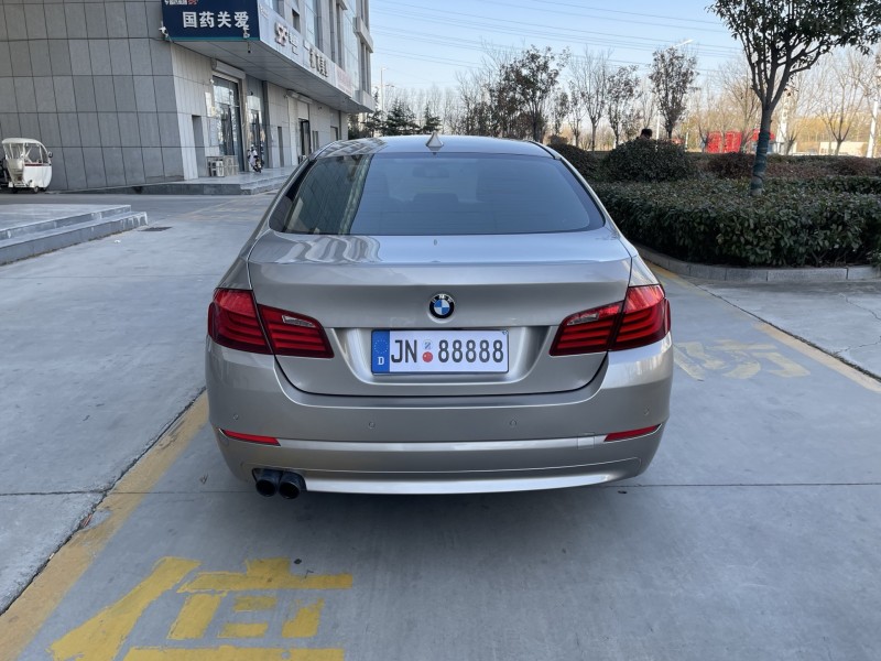 济宁12年宝马5系9
