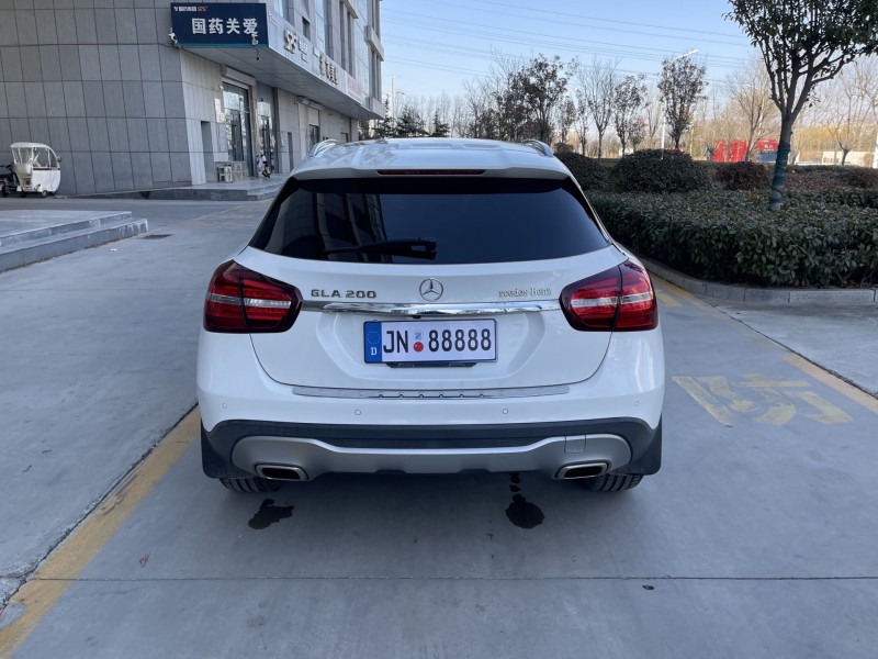 济宁18年奔驰GLA9