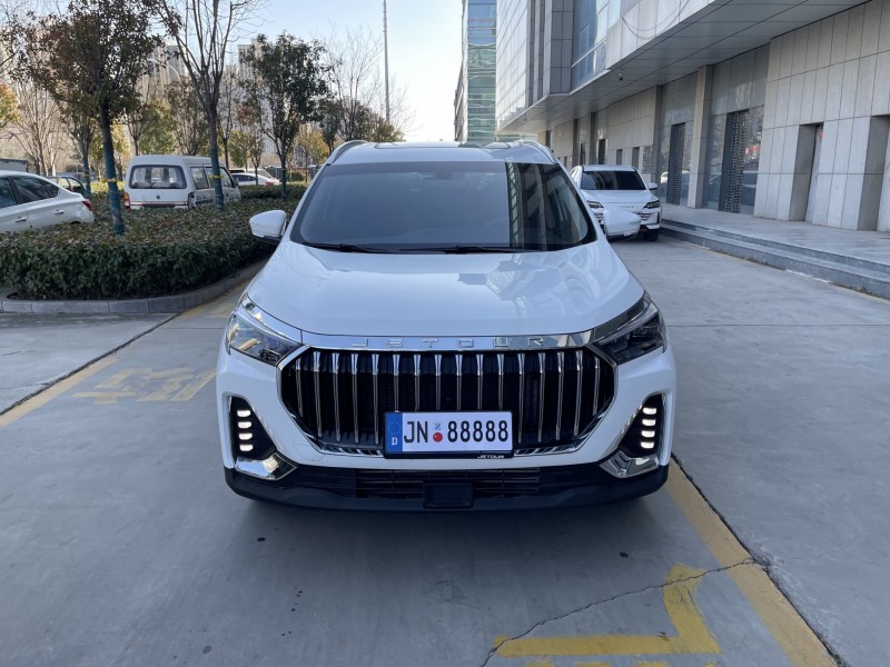 济宁24年奇瑞捷途1