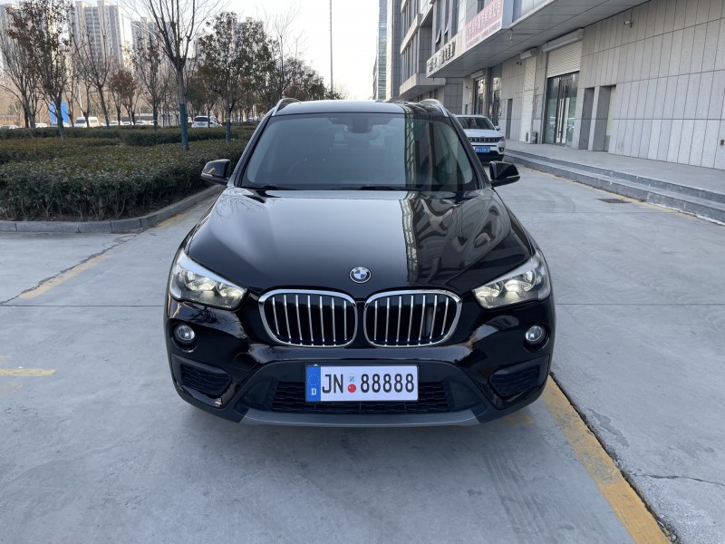 济宁17年宝马X11