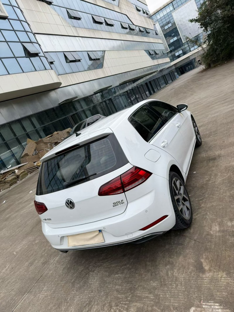 乐山20年大众高尔夫6