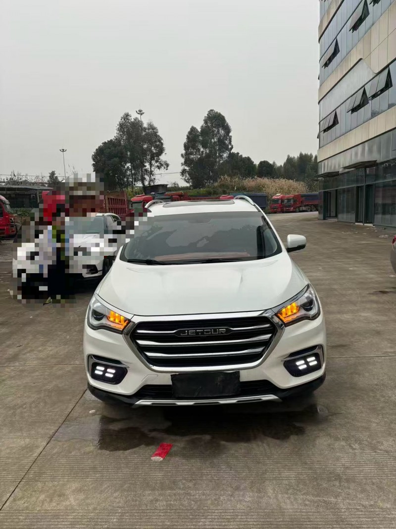 乐山20年奇瑞捷途1