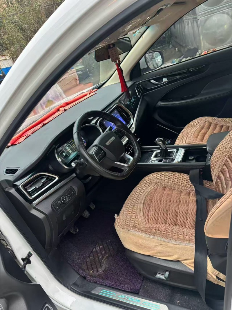 乐山20年奇瑞捷途3