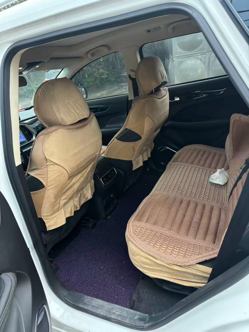 乐山20年奇瑞捷途4