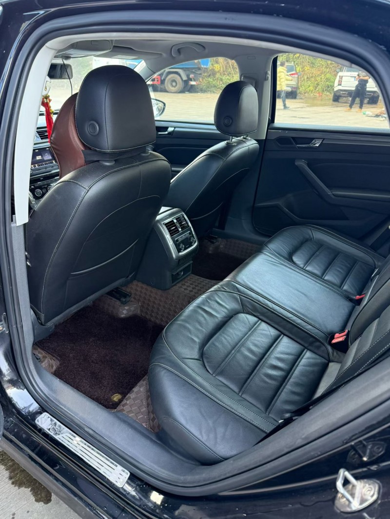 乐山19年大众帕萨特4