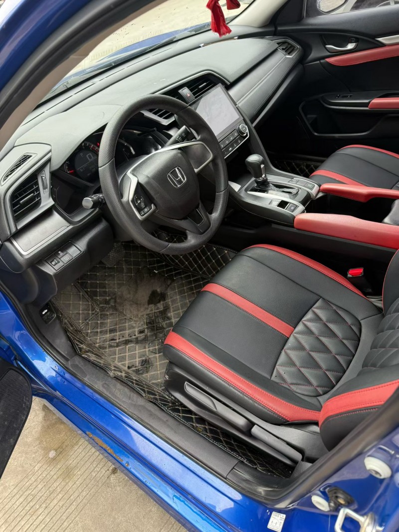 乐山18年本田思域3