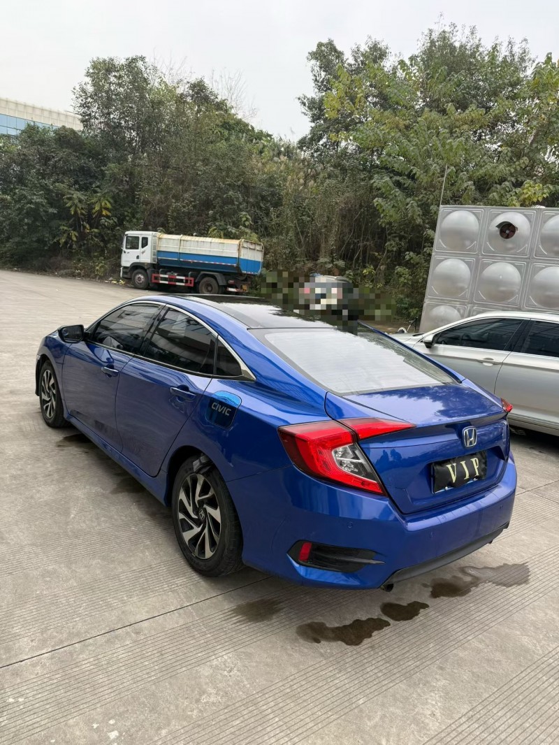 乐山18年本田思域5