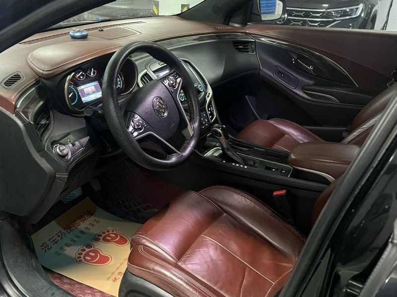 宿迁15年别克君越4