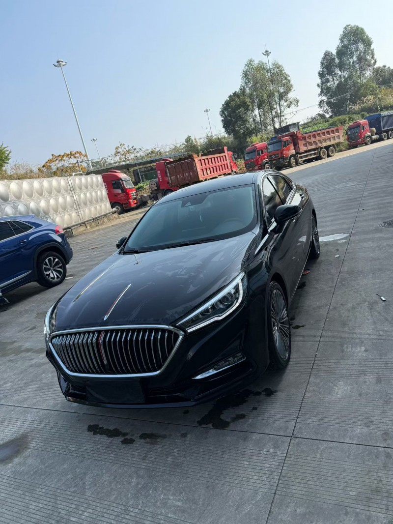 乐山22年红旗H52