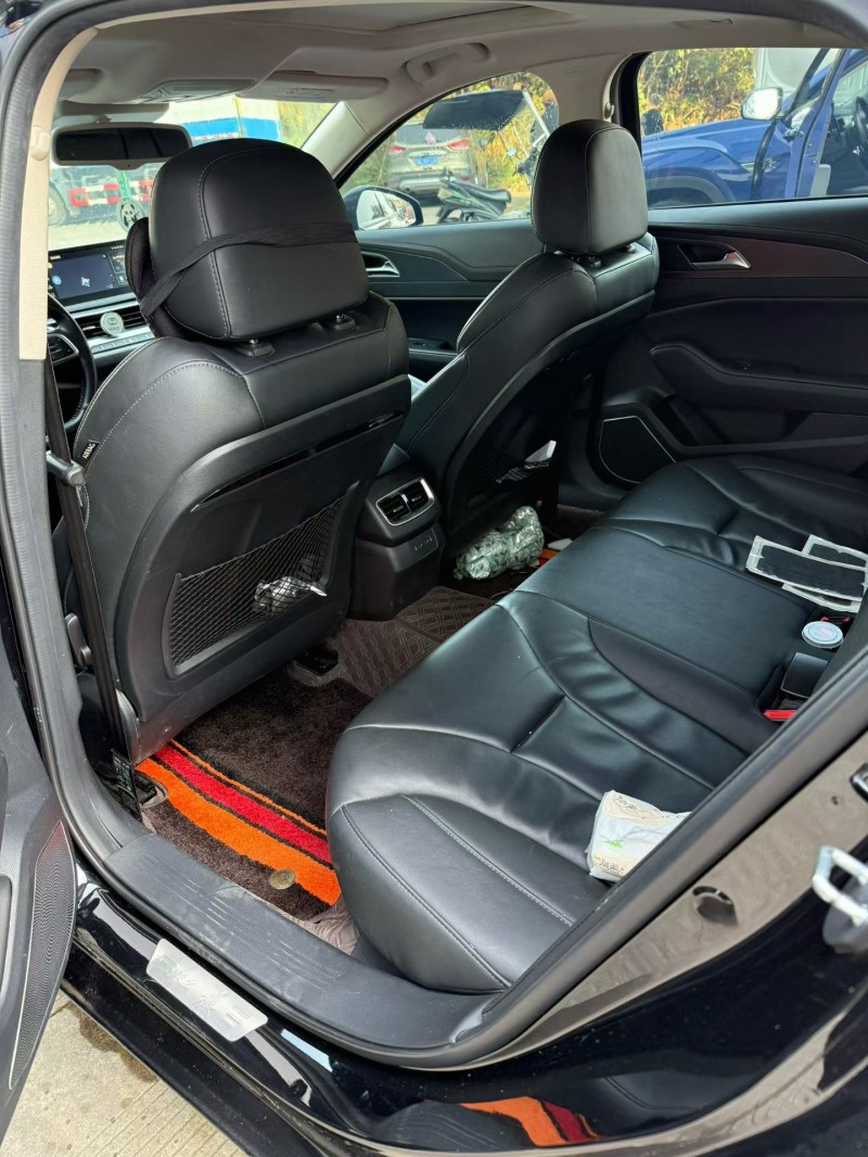 乐山22年红旗H54