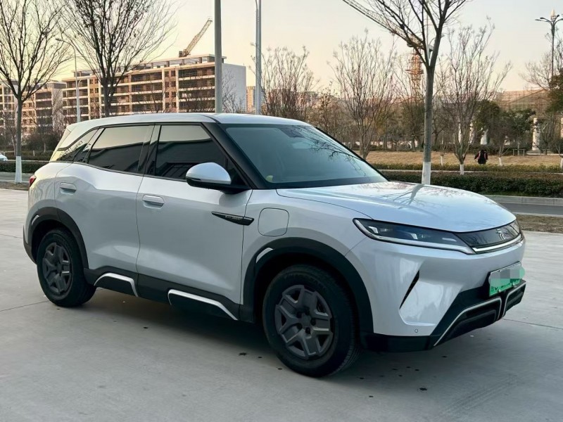 徐州24年比亚迪元2