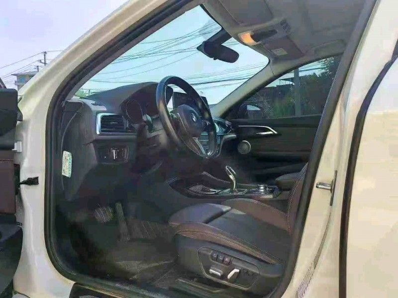 桂林23年宝马1系3