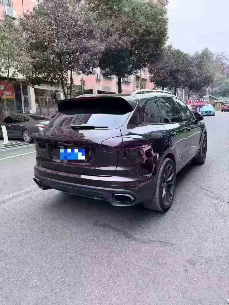 衡阳18年保时捷卡宴9