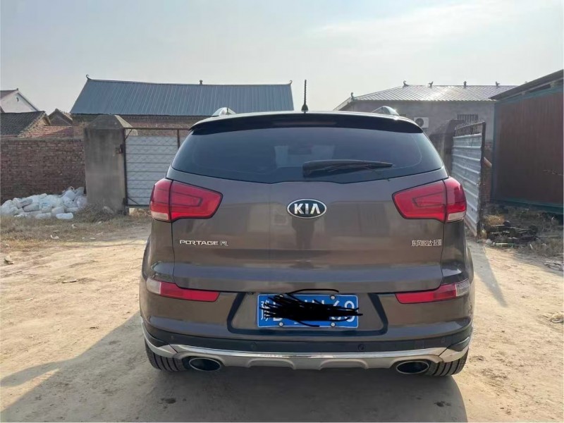 菏泽16年起亚智跑9