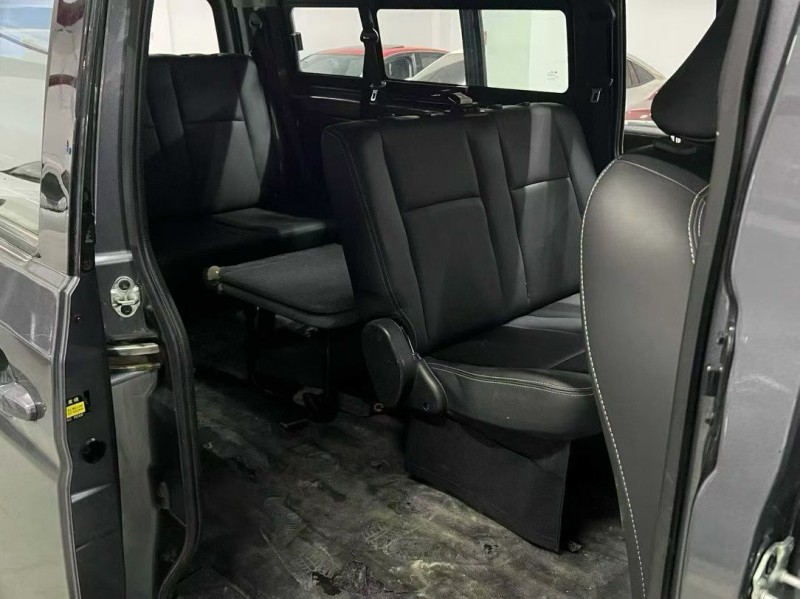 宿迁24年华晨海狮4