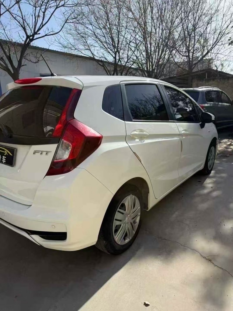 菏泽18年本田飞度8