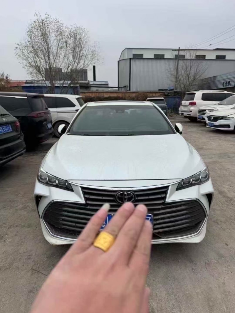 菏泽22年丰田亚洲龙1