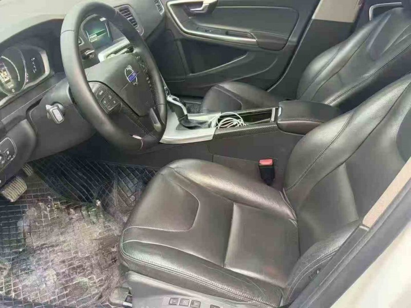 青岛17年沃尔沃V604