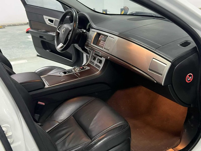 宿迁17年捷豹XF6