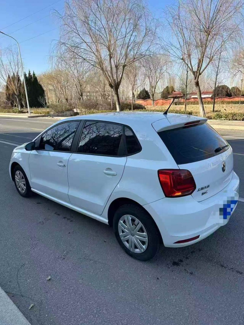 济宁16年大众polo7