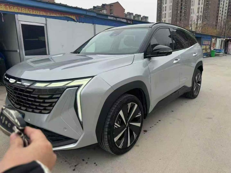 淄博23年吉利博越2