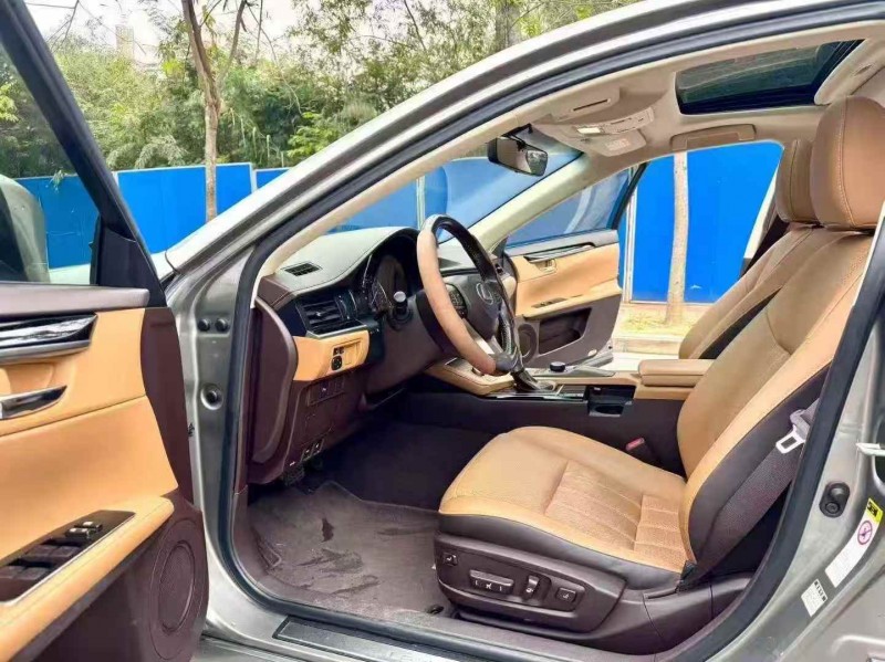 北海16年雷克萨斯ES4