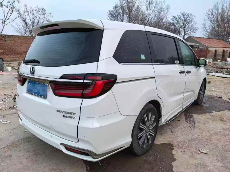 日照22年本田奥德赛8