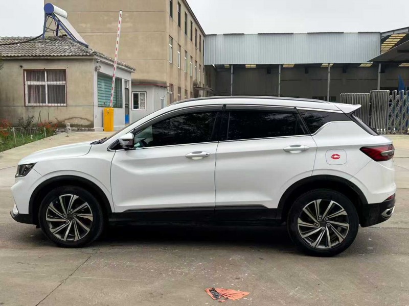 徐州19年吉利缤越8