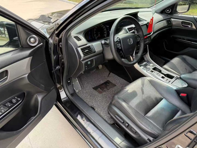 徐州18年本田雅阁5