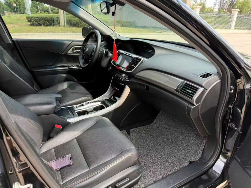 徐州18年本田雅阁7