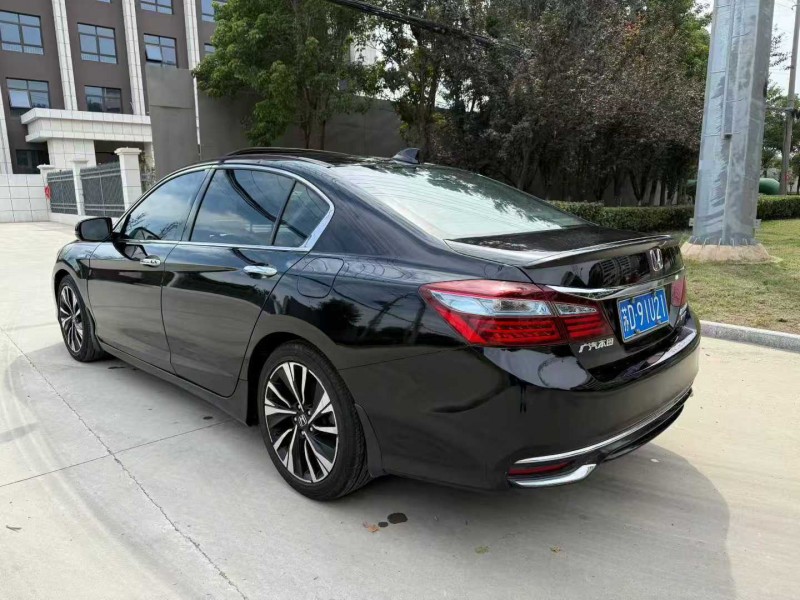 徐州18年本田雅阁9