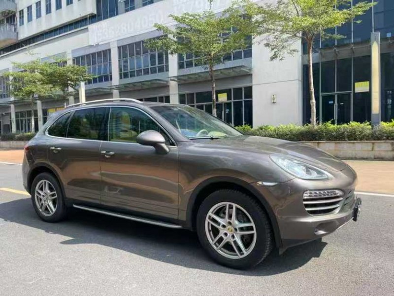 东莞13年保时捷卡宴2