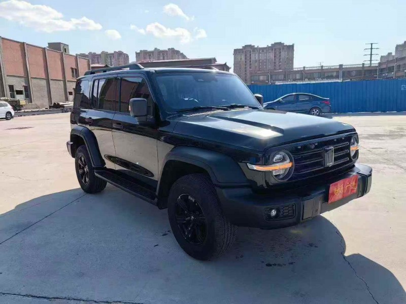 青岛24年长城汽车坦克2