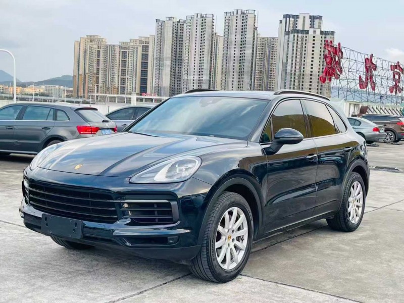 东莞19年保时捷卡宴4