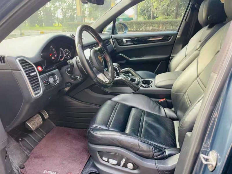 东莞18年保时捷卡宴4