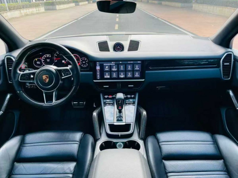 东莞18年保时捷卡宴6